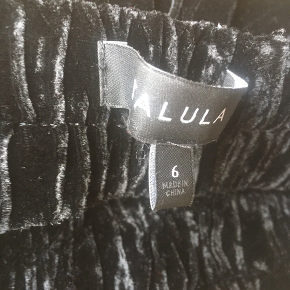 Talula Velvet Mini Skirt - Picture 2 of 5